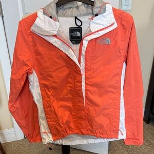 NWOT The North Face Rain Jacket